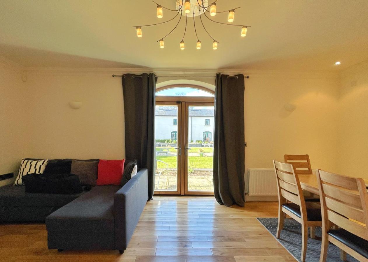 Ferienwohnung Escape Ordinary At Castle Hume Enniskillen Exterior foto