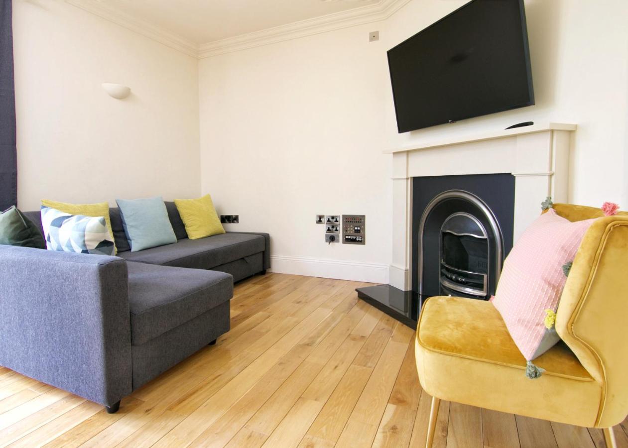 Ferienwohnung Escape Ordinary At Castle Hume Enniskillen Exterior foto