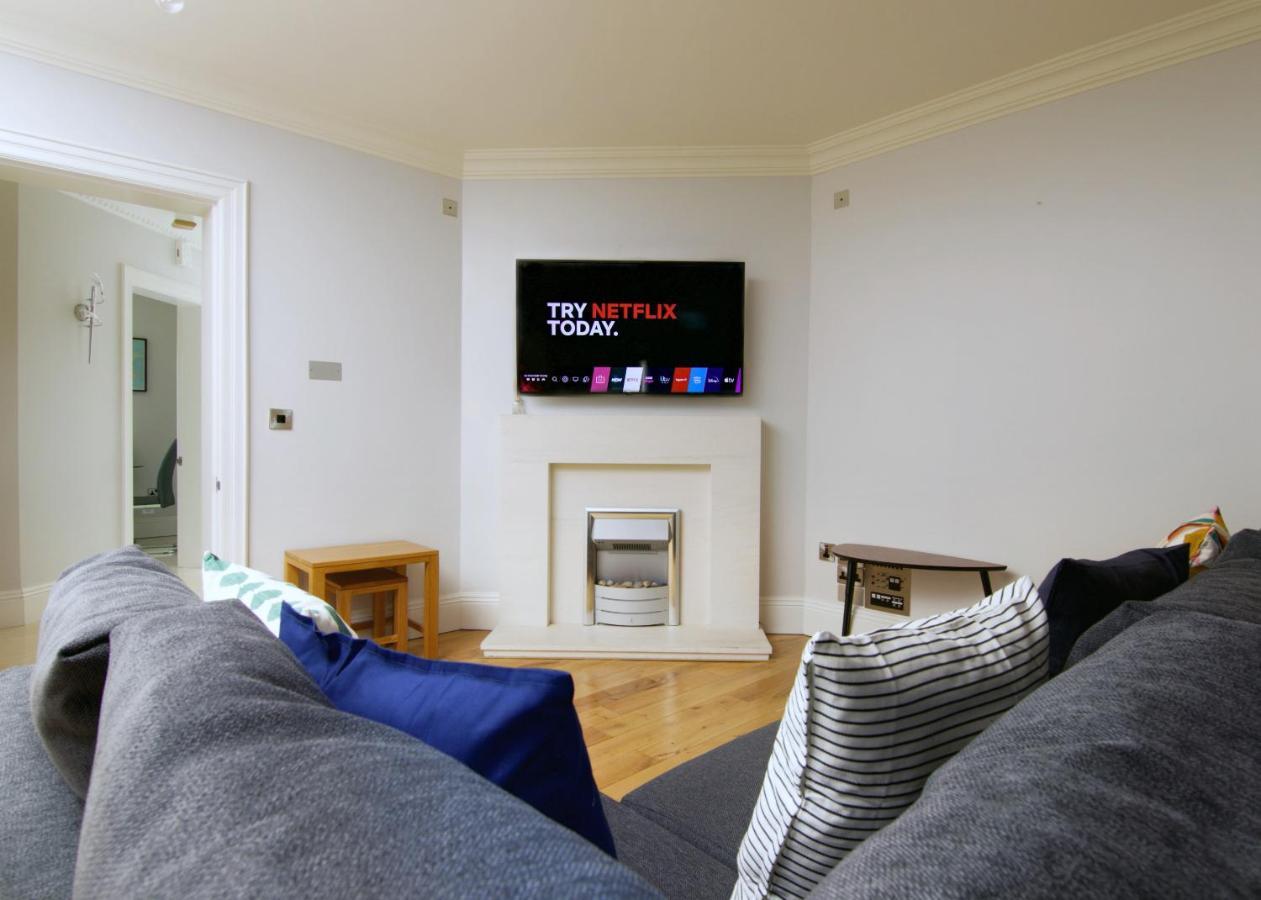 Ferienwohnung Escape Ordinary At Castle Hume Enniskillen Exterior foto