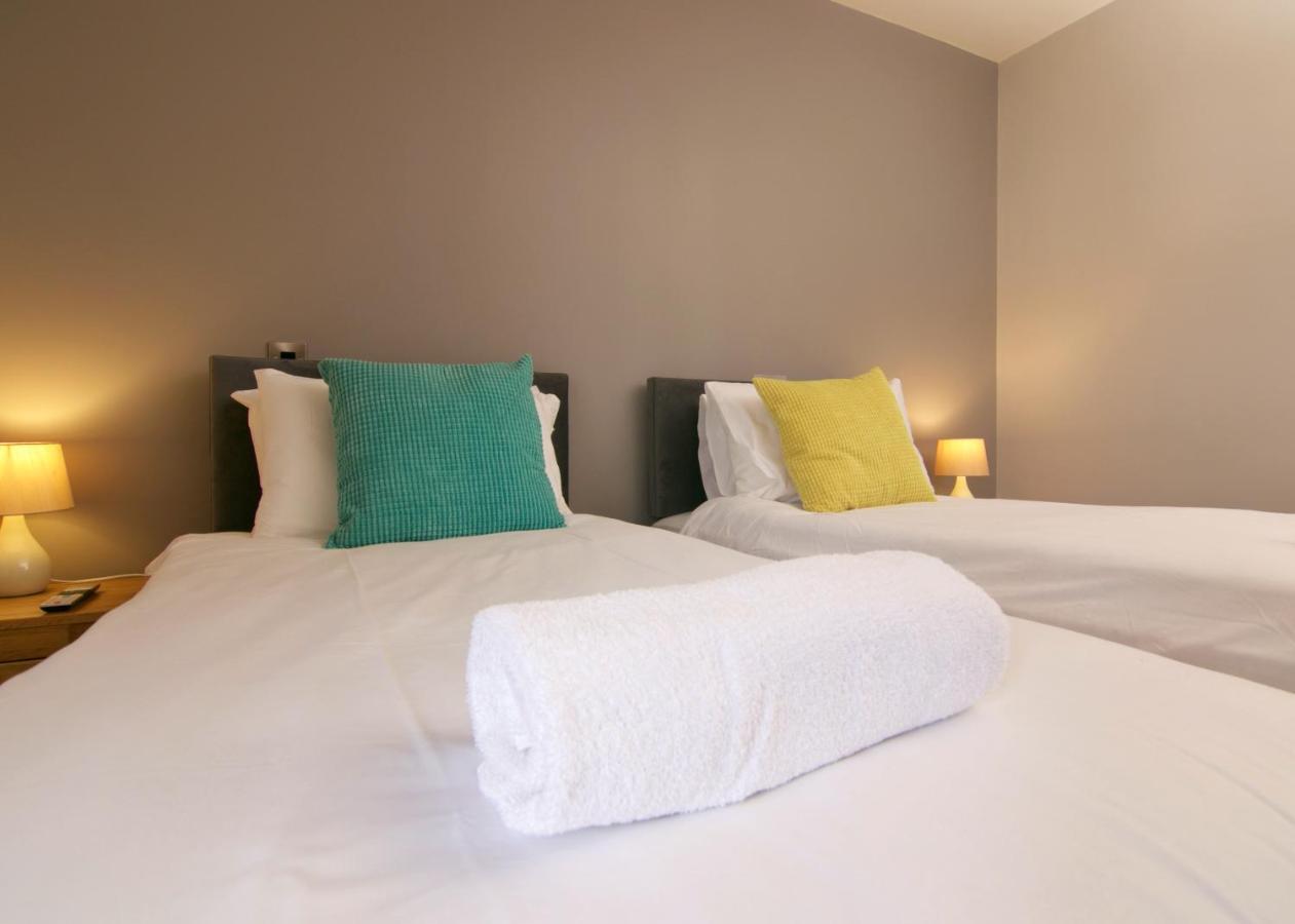 Ferienwohnung Escape Ordinary At Castle Hume Enniskillen Exterior foto